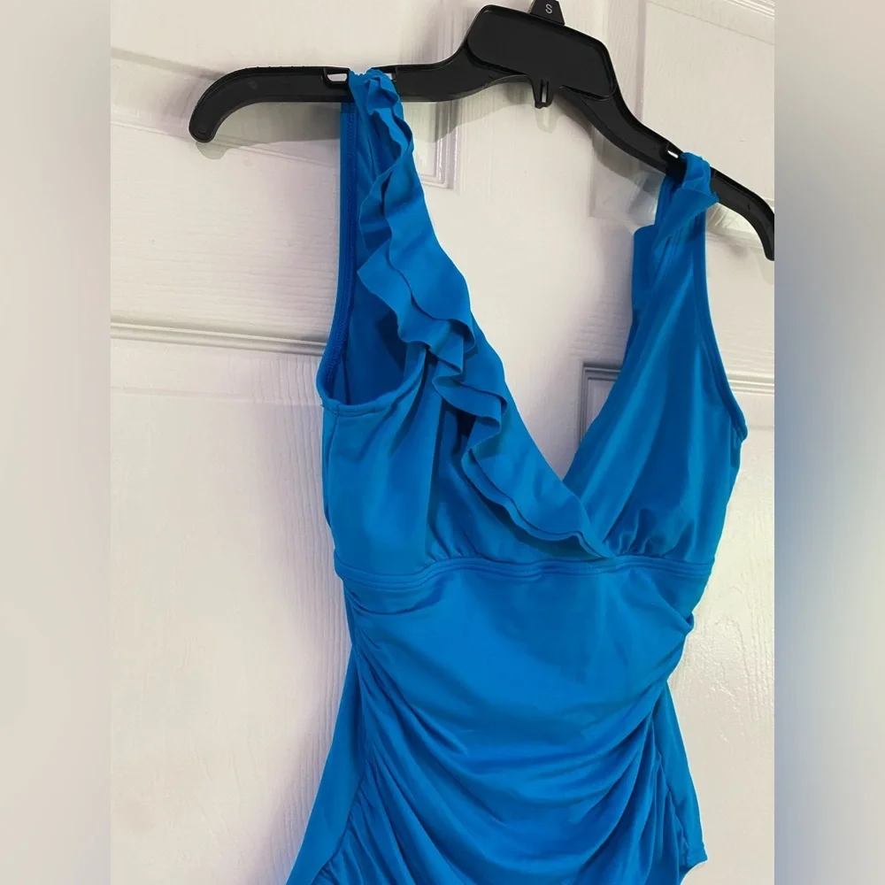 Lauren Ralph Lauren One Piece Swimsuit Size 8 Blue Slimming